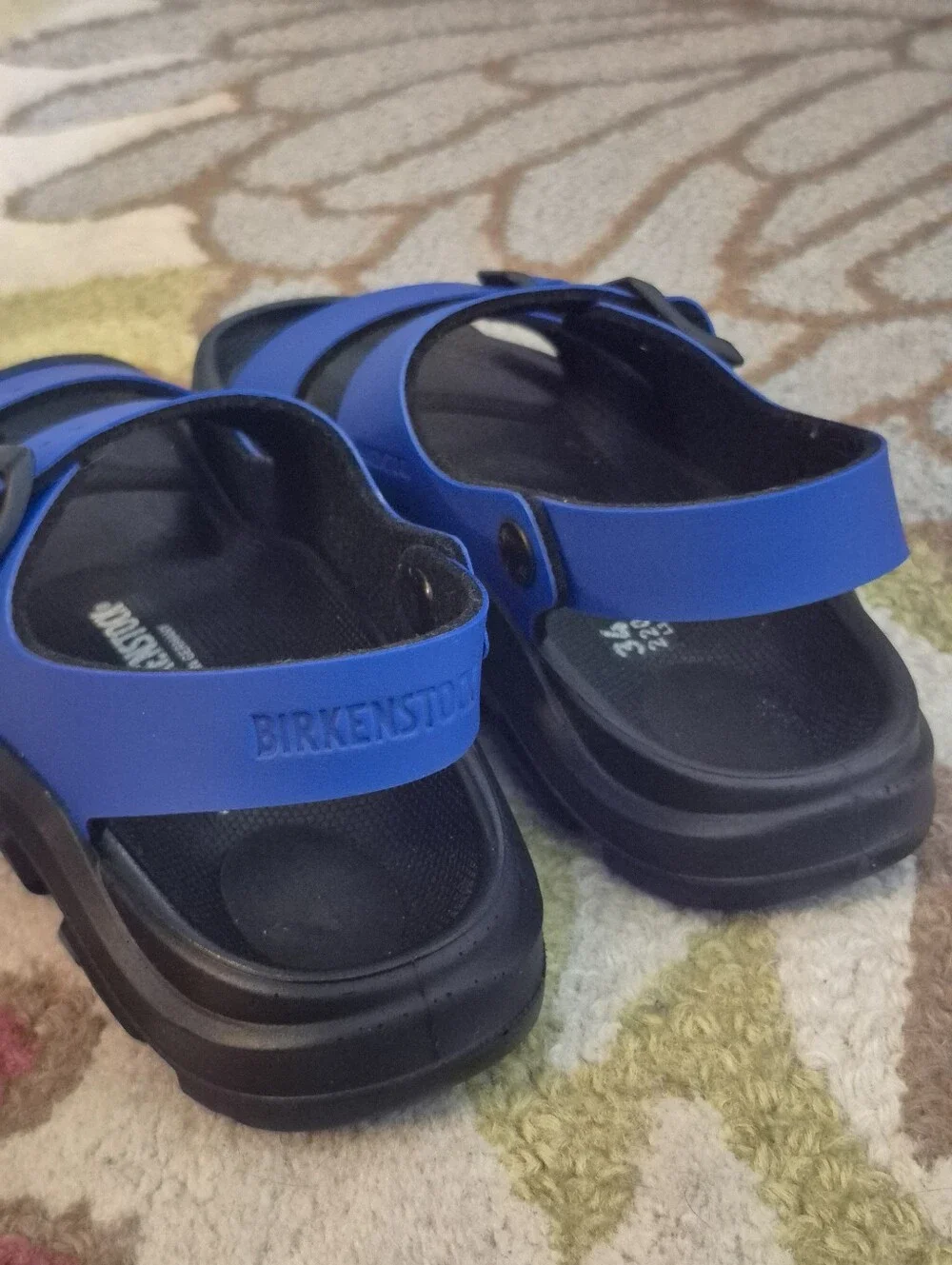 NWT Little Boys Or Girls Blue Birkenstock Sandals Size 3, Mogami Birko-Flor